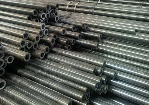 鍍鋅無(wú)縫管